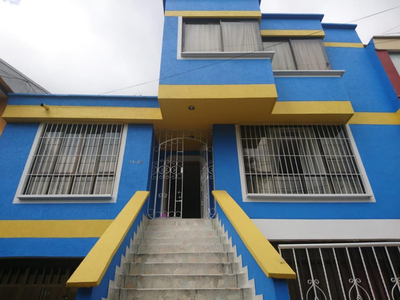 Casa Azul Boutique Hostel Pereira Exterior photo